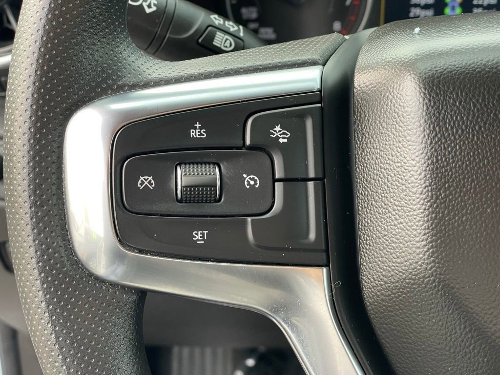 Used 2025 Chevrolet Blazer LT image 14