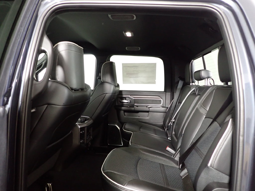 New 2027 RAM 2500 Laramie w/ Night Edition AWD/4WD image 34