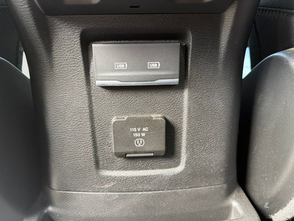 Used 2021 Jeep Wrangler Unlimited Sahara AWD/4WD image 15