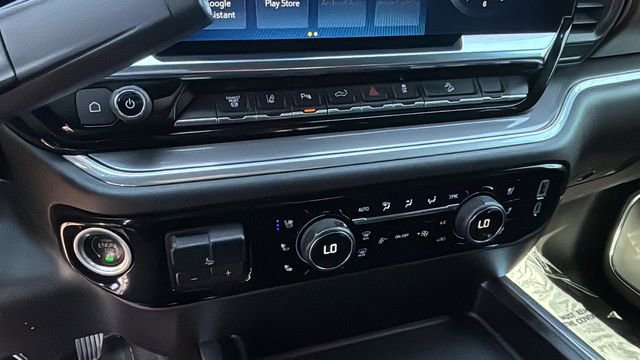 Used 2024 Chevrolet Silverado 2500 High Country w/ High Country Premium Package image 32