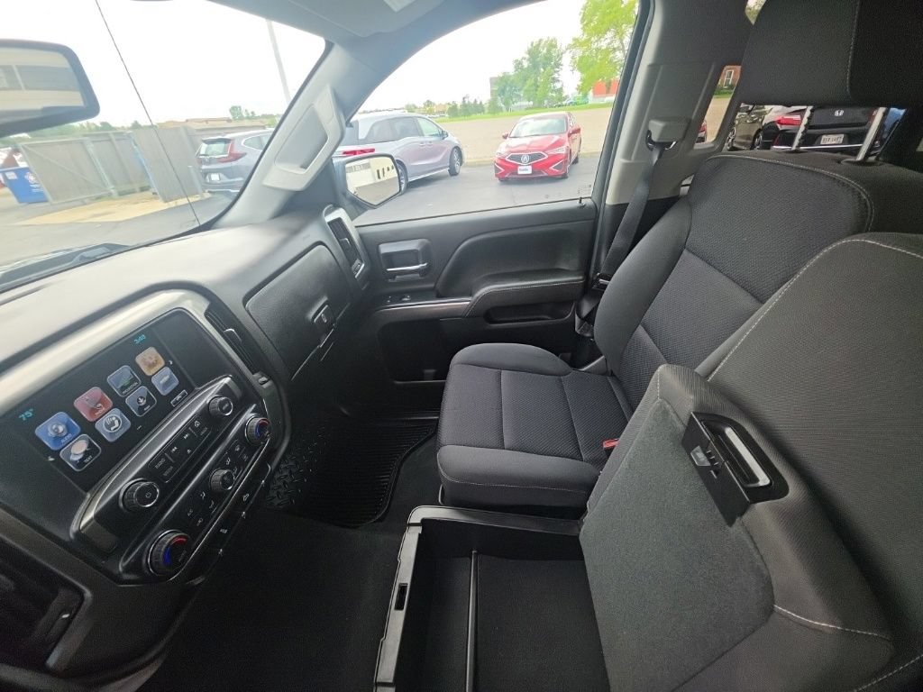 Used 2019 Chevrolet Silverado 1500 LT w/ All Star Edition AWD/4WD image 25
