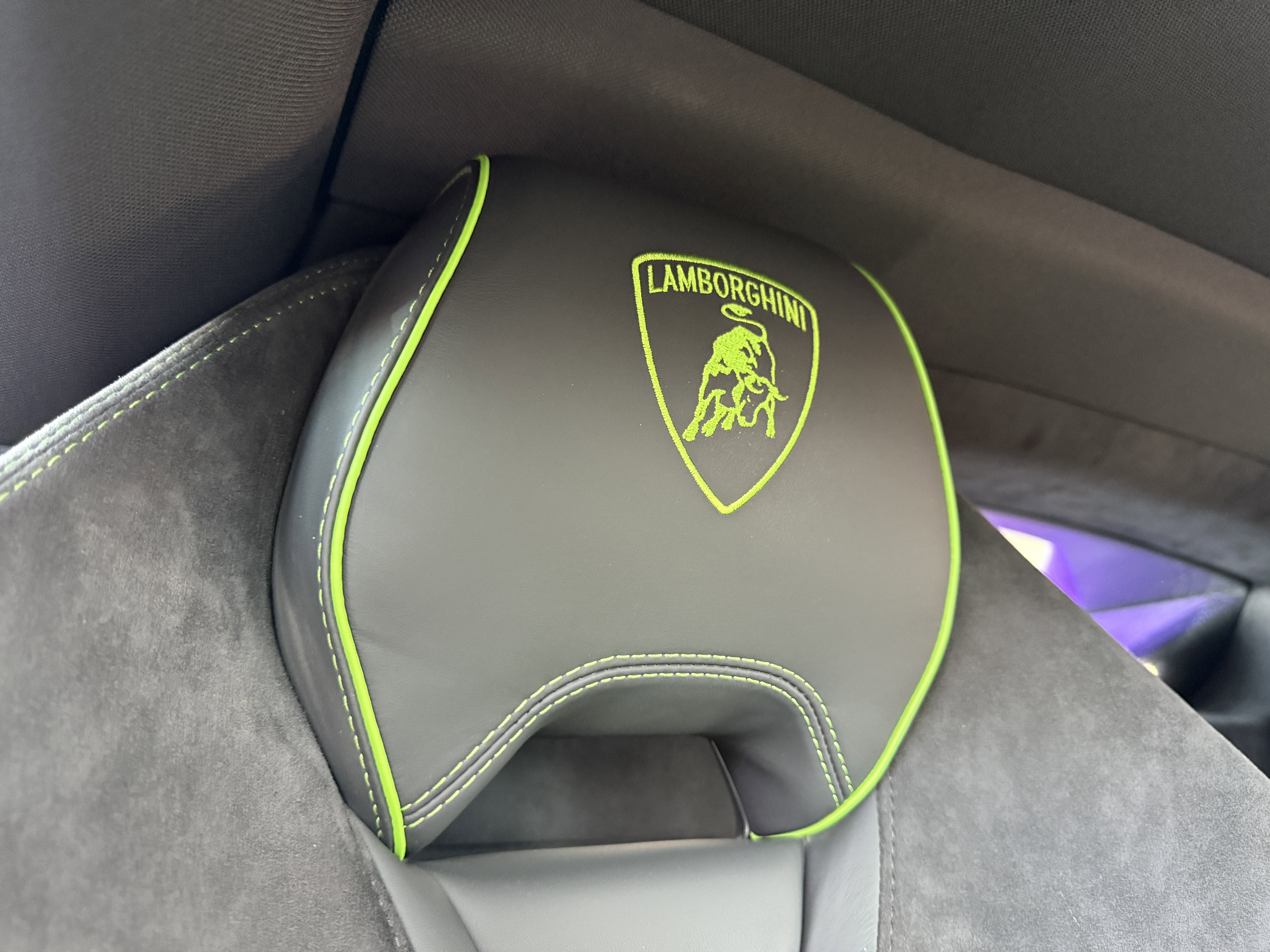 Used 2023 Lamborghini Huracan Tecnica image 29