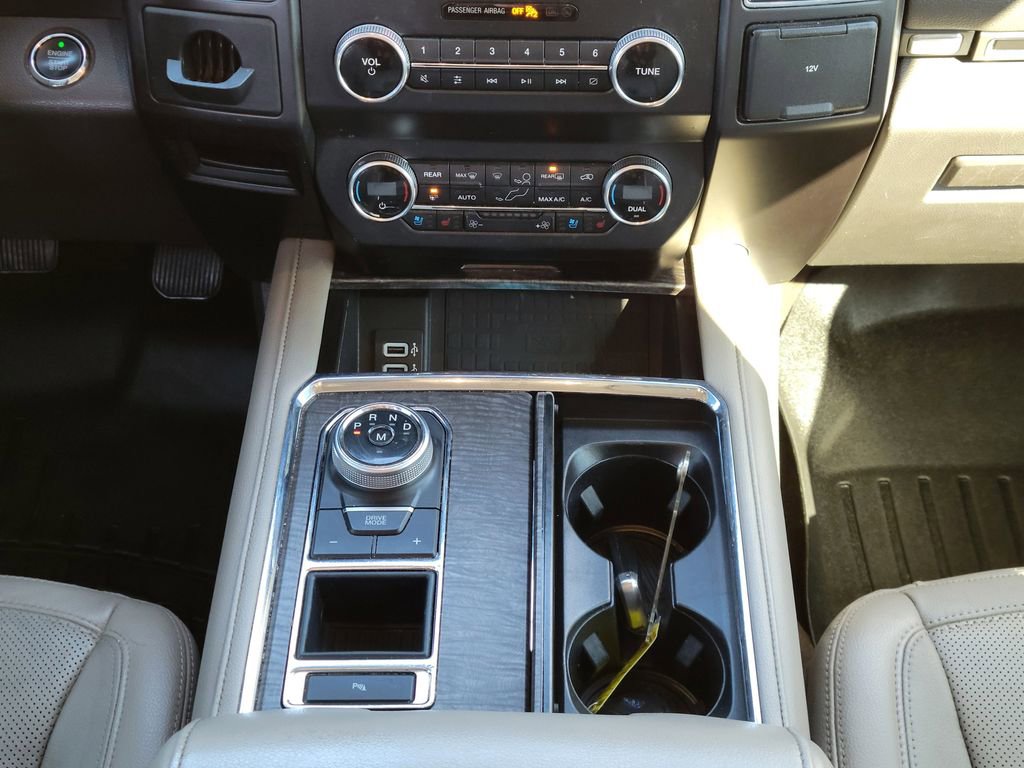 Used 2019 Ford Expedition Limited w/ Equipment Group 301A image 23