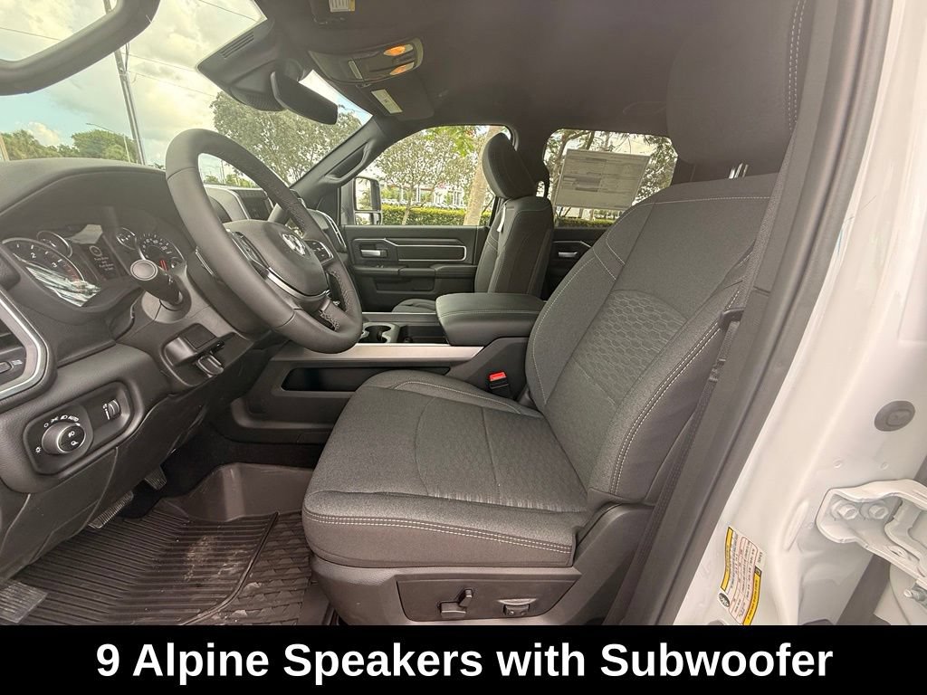 New 2026 RAM 3500 Big Horn AWD/4WD image 10