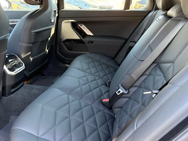 Used 2026 BMW 740i RWD image 29