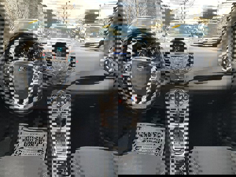 Used 2019 Ford Fiesta SE image 13