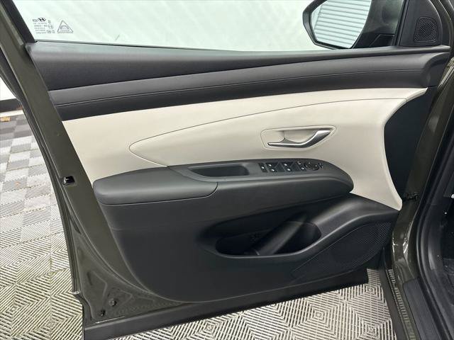 New 2026 Hyundai Tucson SEL FWD image 11