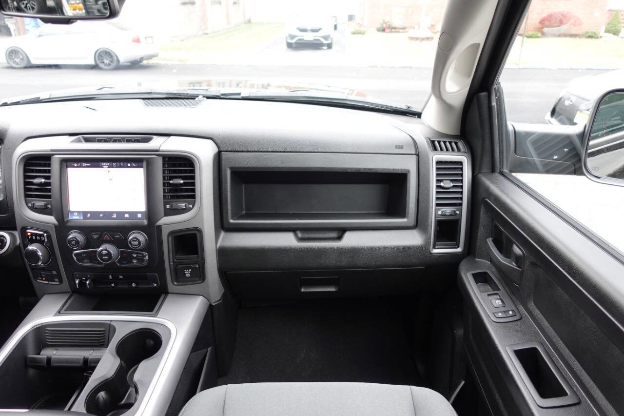 Used 2023 RAM 1500 Express w/ Wheel & Sound Group image 36