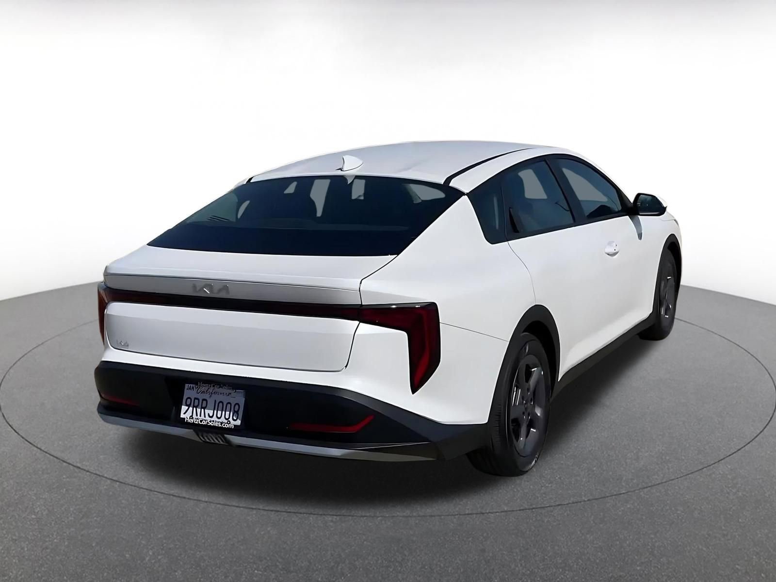 Used 2025 Kia K4 LXS image 14