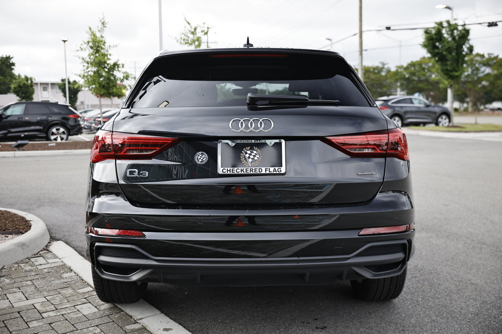 Used 2025 Audi Q3 2.0T Premium w/ Convenience Package AWD/4WD image 10