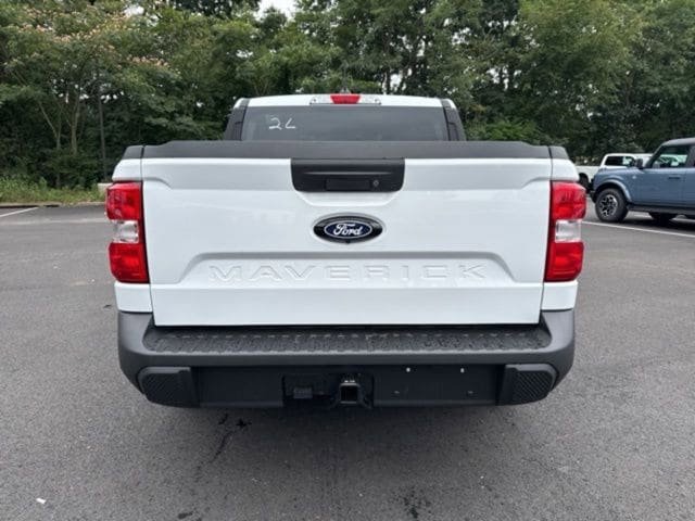 Used 2025 Ford Maverick XLT FWD image 4