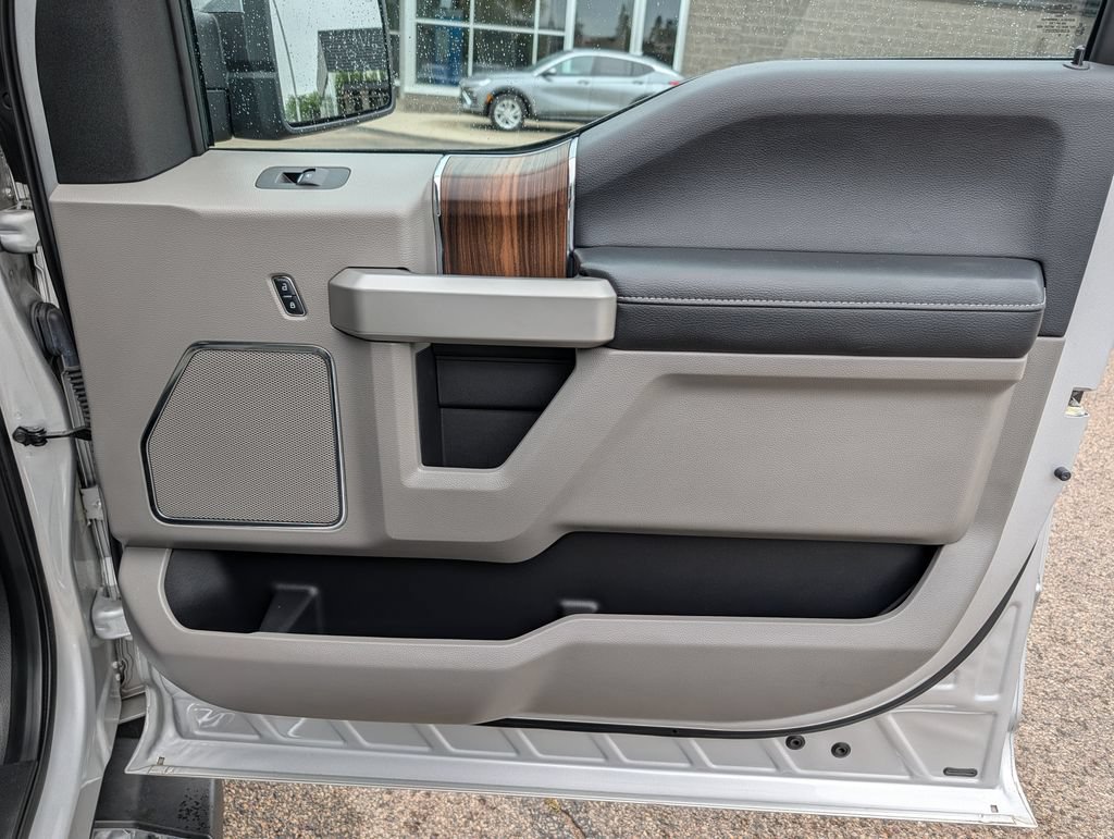 Used 2016 Ford F150 Lariat AWD/4WD image 18
