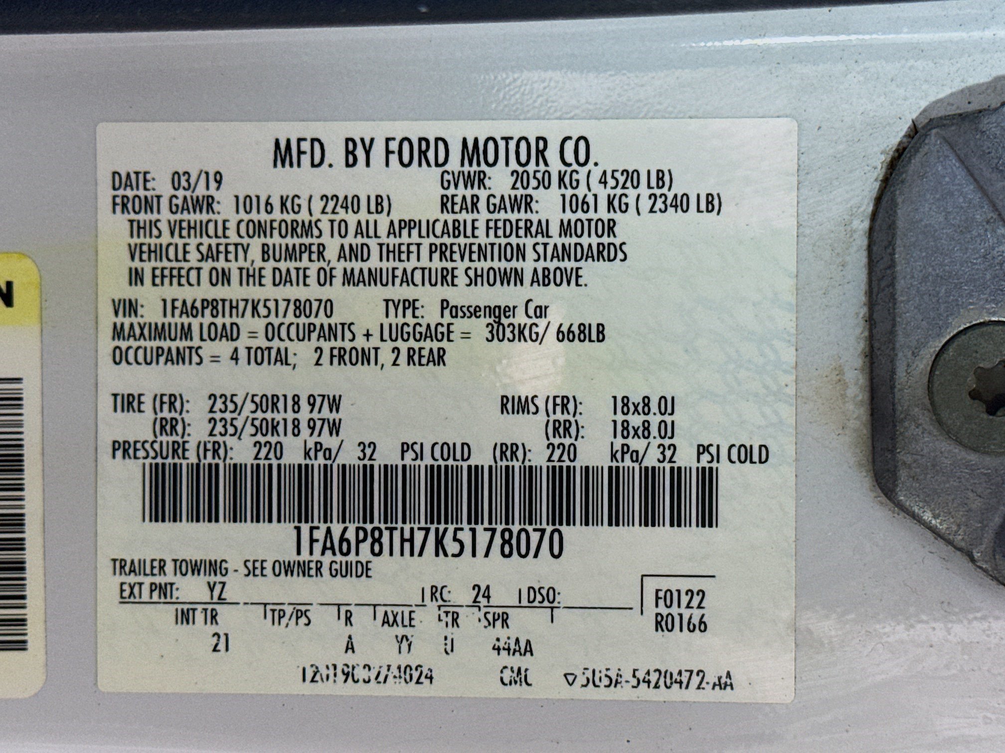 Used 2019 Ford Mustang Coupe RWD image 38