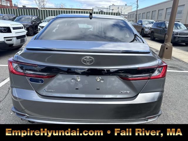 Used 2025 Toyota Camry XSE image 4