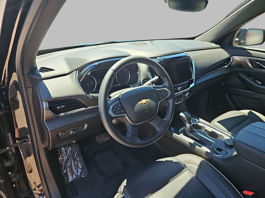 Certified 2023 Chevrolet Traverse Premier w/ LPO, Floor Liner Package AWD/4WD image 22