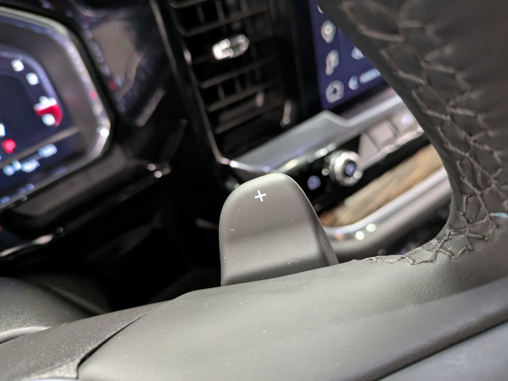 Used 2024 GMC Sierra 1500 Elevation w/ LPO, Elevation Black Package image 20