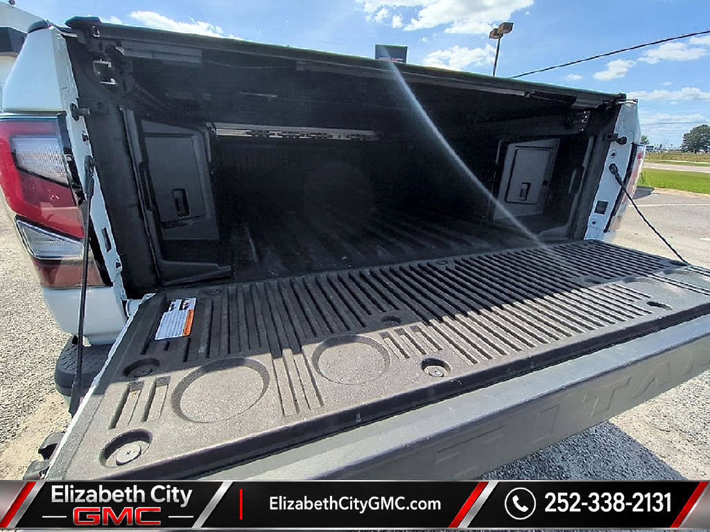 Used 2022 Nissan Titan Platinum Reserve w/ Moonroof Package AWD/4WD image 27