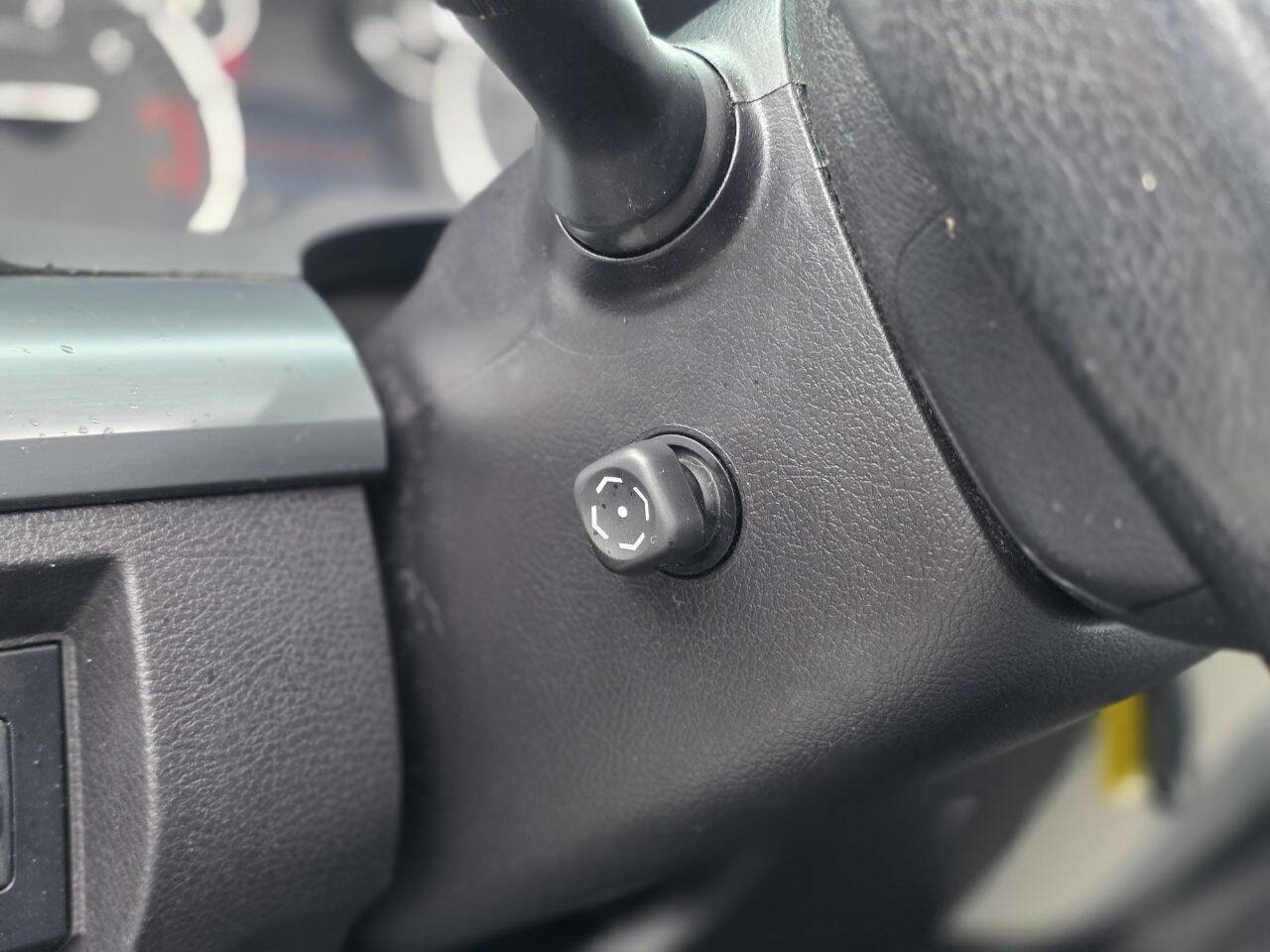 Used 2015 Toyota Tundra Platinum image 42