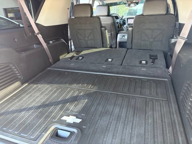 Used 2017 Chevrolet Suburban LT AWD/4WD image 34