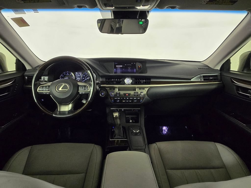 Used 2017 Lexus ES 350 FWD image 7