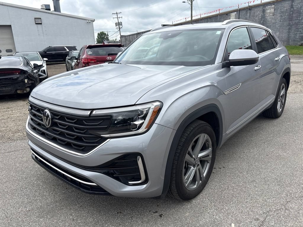 Used 2024 Volkswagen Atlas Cross Sport SEL R-Line