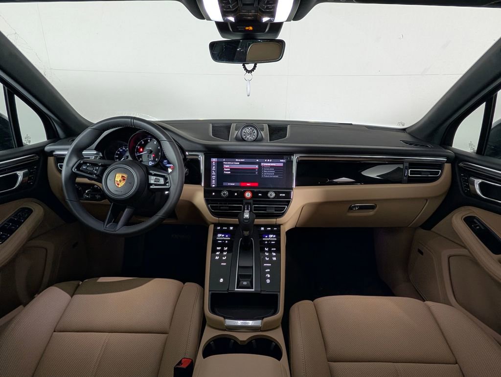 New 2026 Porsche Macan AWD/4WD image 20