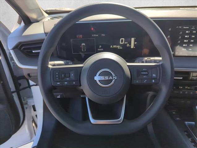 New 2026 Nissan Kicks SV w/ Illumination Package image 18