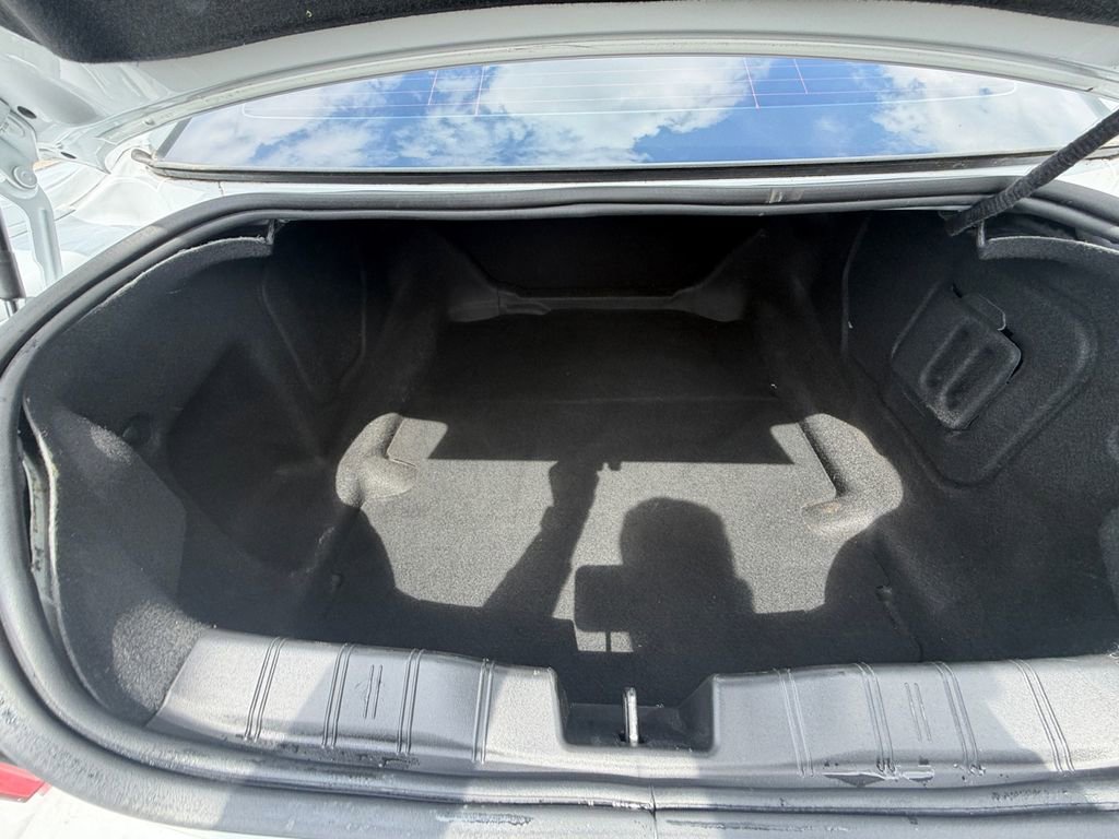 Used 2022 Chevrolet Camaro LS image 19