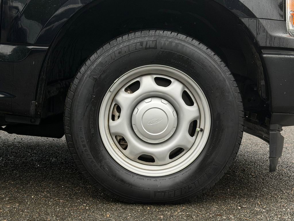 Used 2019 Ford F150 XL RWD image 9