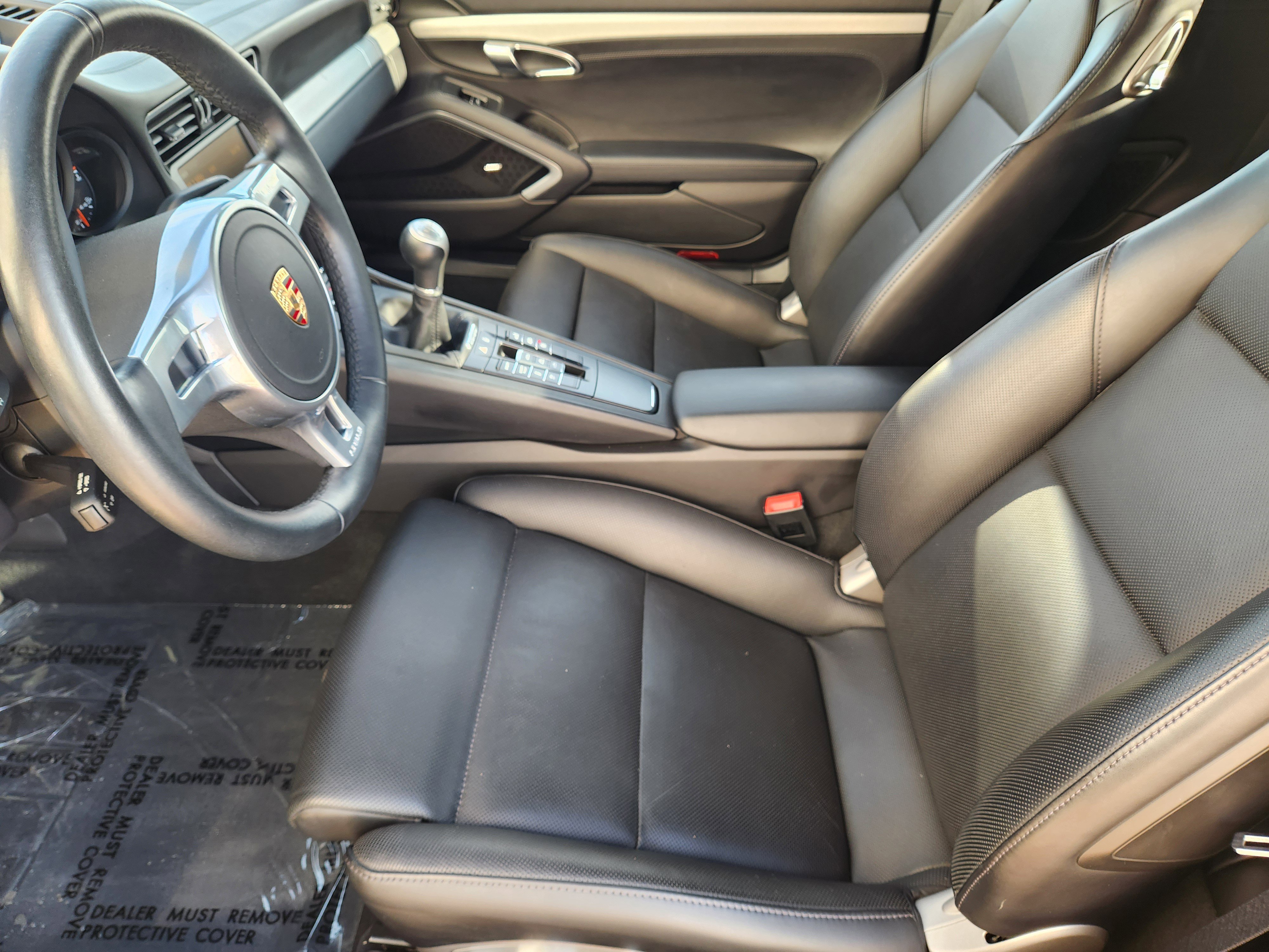 Used 2015 Porsche 911 Carrera 4S image 12