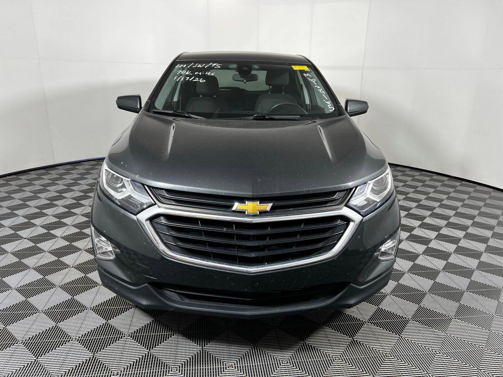 Used 2021 Chevrolet Equinox LT w/ LPO, Cargo Package image 2