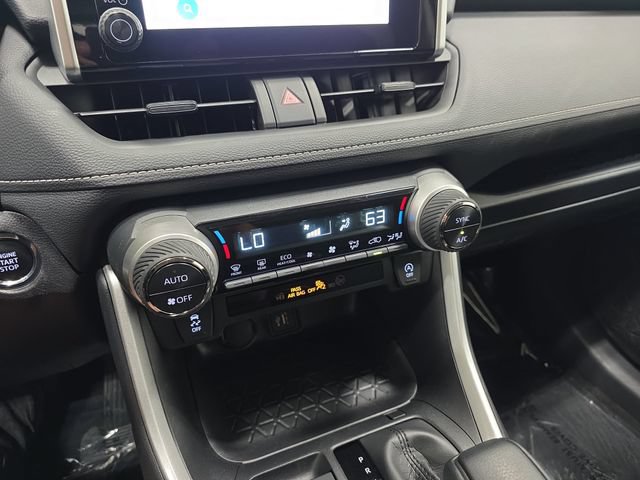 Certified 2025 Toyota RAV4 XLE AWD/4WD image 20