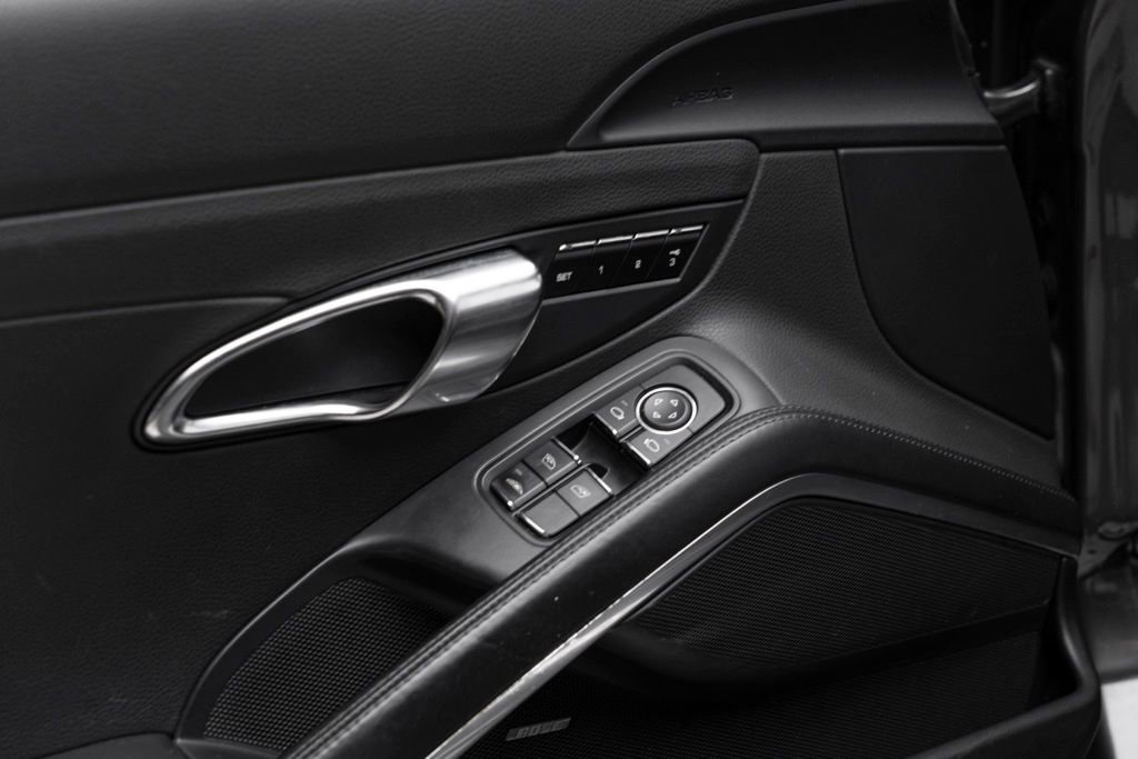 Used 2013 Porsche 911 Carrera image 20