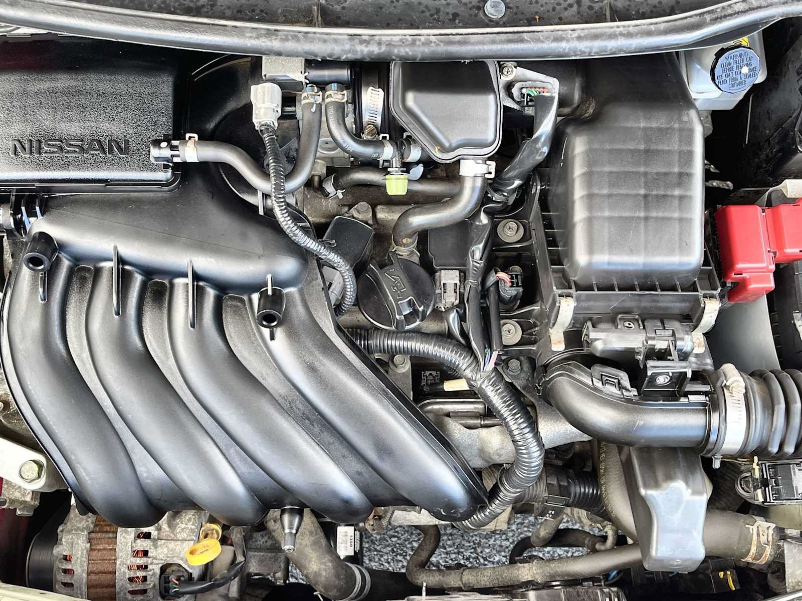 Used 2014 Nissan Versa SV FWD image 17