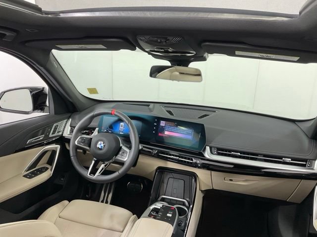 Certified 2025 BMW X1 M35i w/ Premium Package AWD/4WD image 15