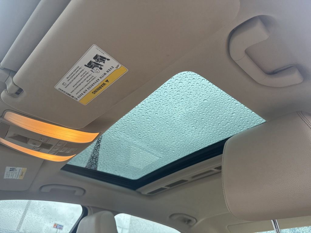 Used 2015 Mercedes-Benz E 350 4MATIC Sedan image 43