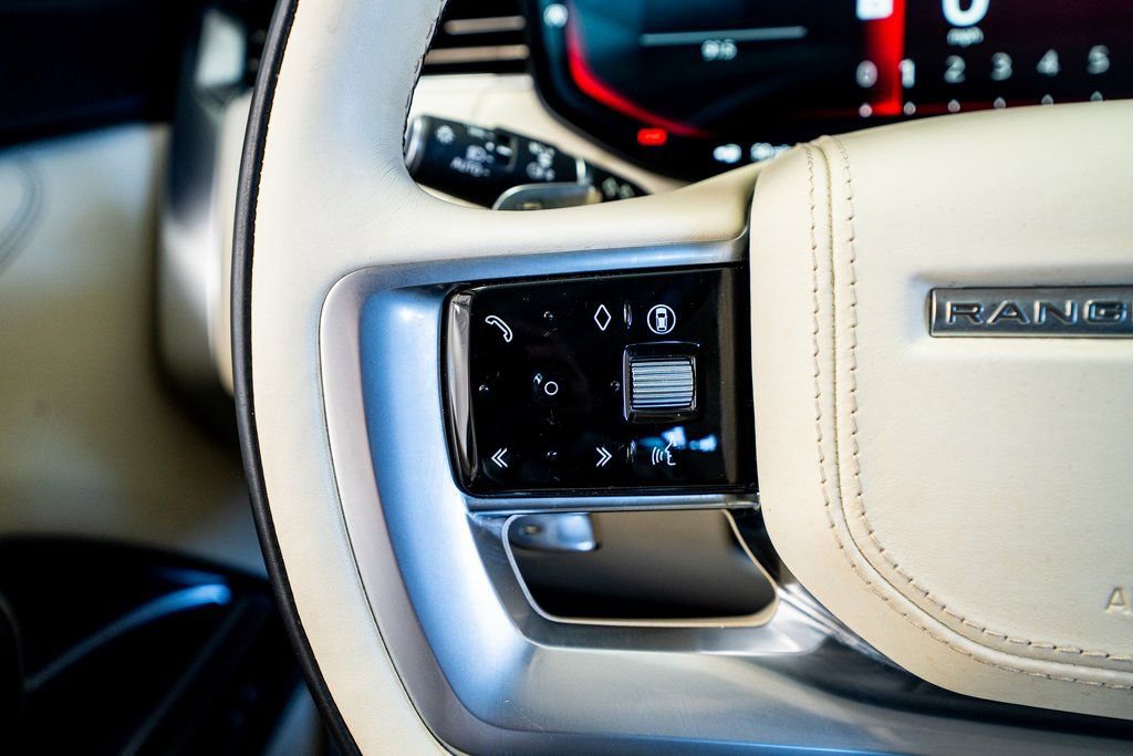 Used 2024 Land Rover Range Rover Autobiography image 42