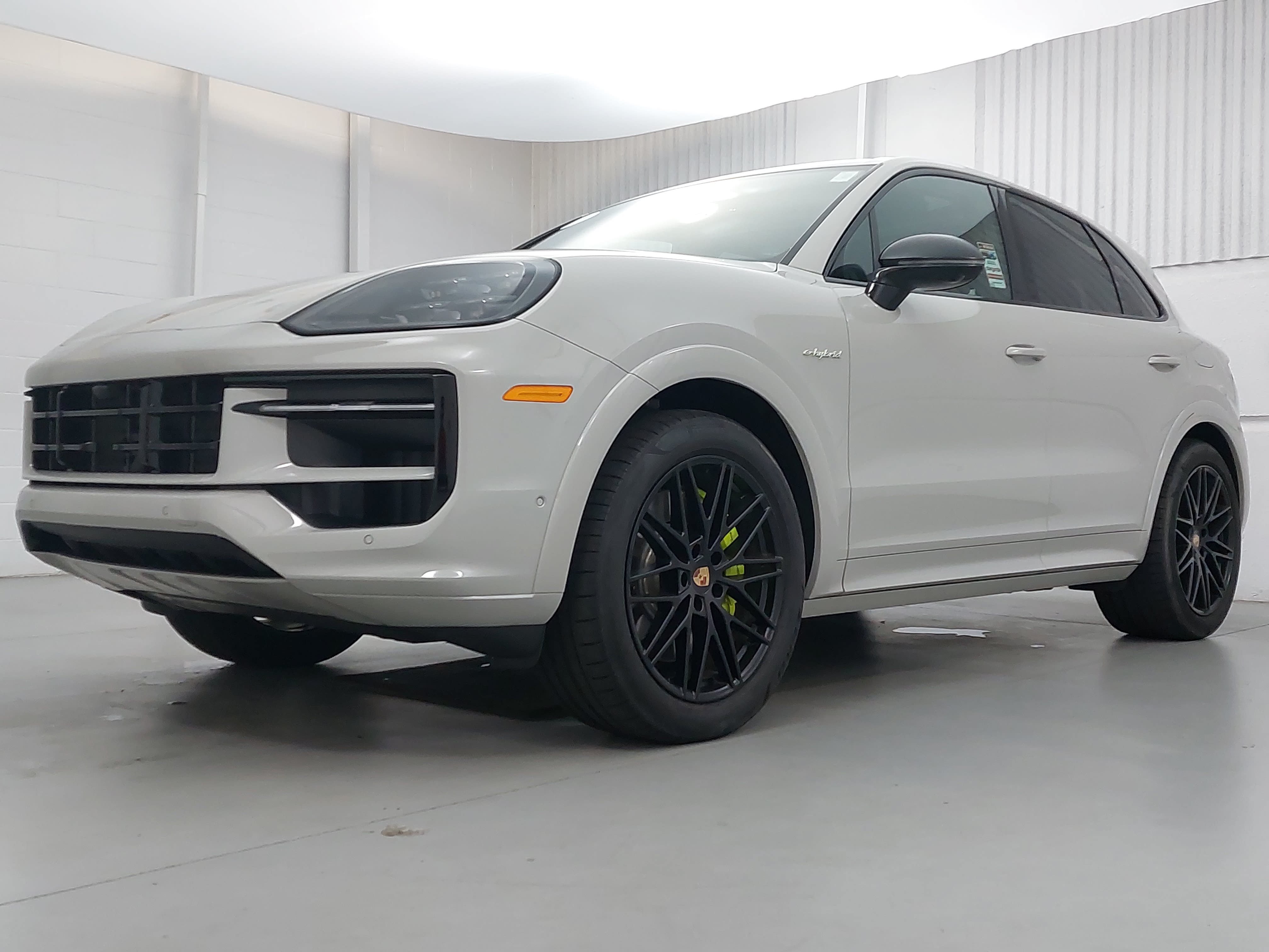 Certified 2025 Porsche Cayenne E-Hybrid