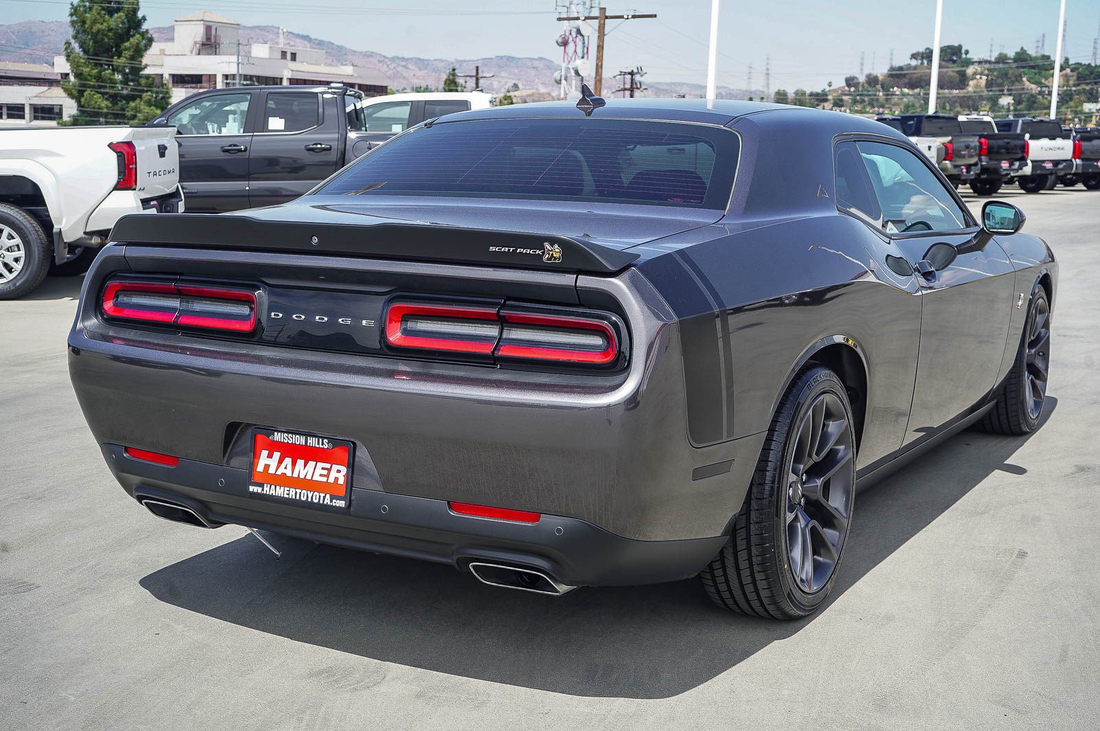 Used 2021 Dodge Challenger R/T Scat Pack w/ Driver Convenience Group RWD image 7