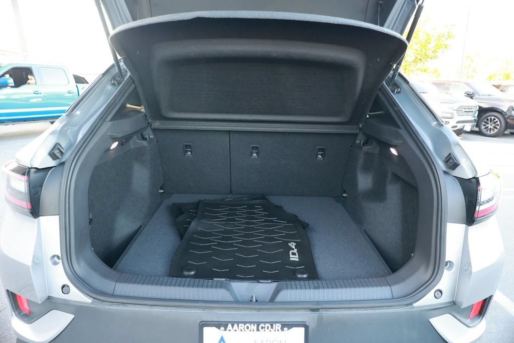 Used 2023 Volkswagen ID.4 Pro RWD image 37