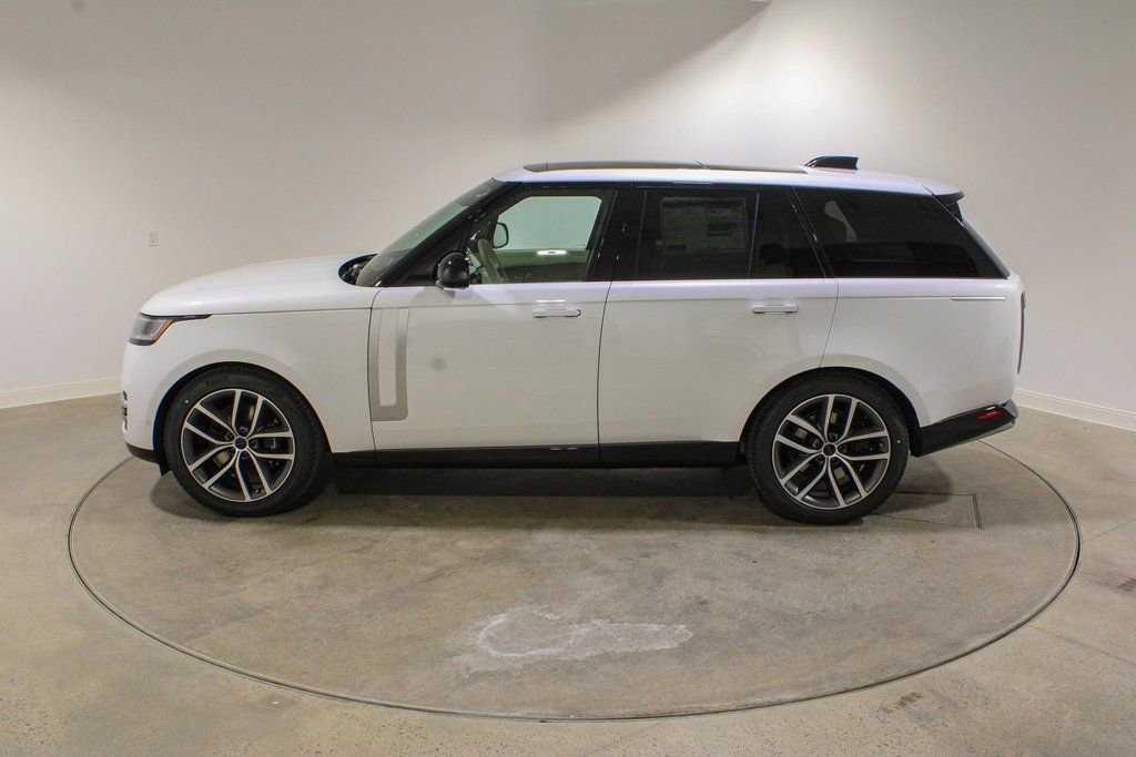 New 2026 Land Rover Range Rover Autobiography image 2
