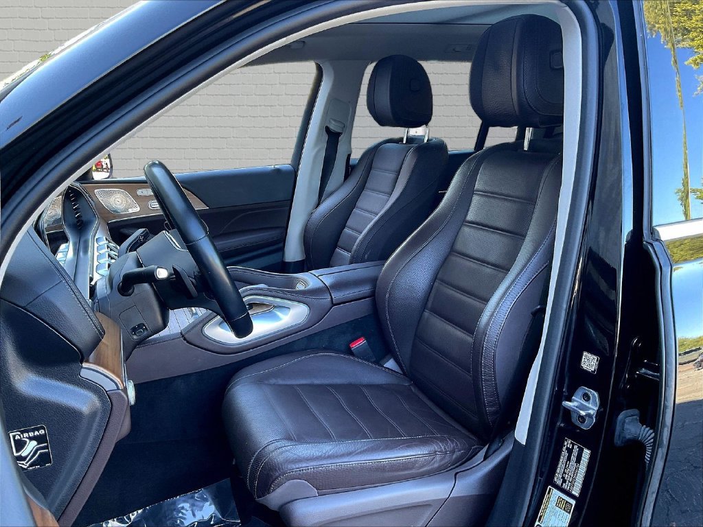 Used 2023 Mercedes-Benz GLS 450 4MATIC image 14