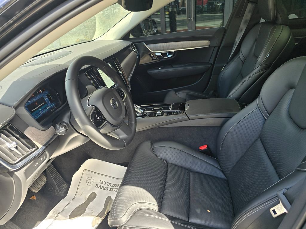Used 2024 Volvo S90 T8 Ultimate AWD/4WD image 27
