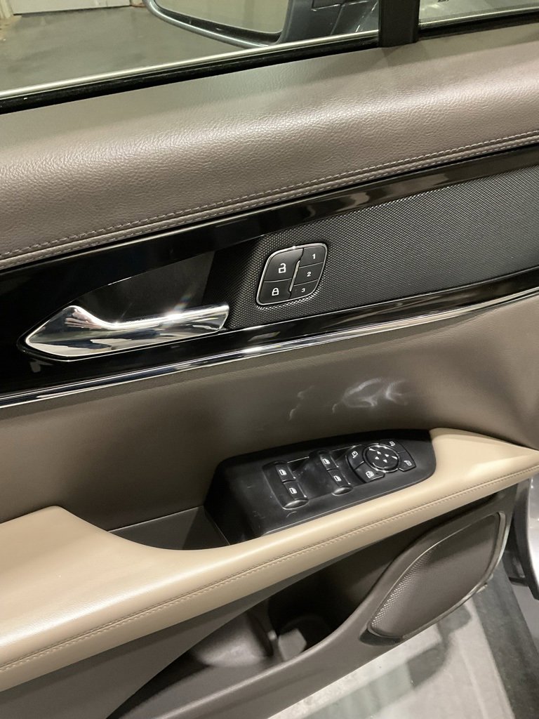 Used 2022 Lincoln Nautilus Reserve w/ Cargo Utility Package image 7