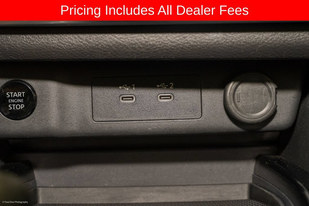 Used 2024 Nissan Rogue S FWD image 13