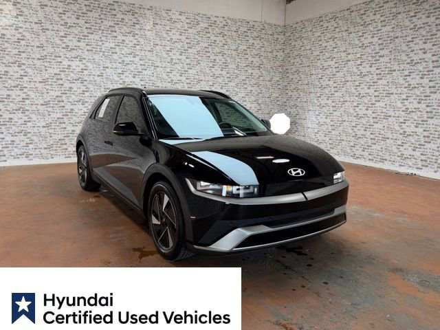 Used 2025 Hyundai Ioniq 5 SEL RWD image 1