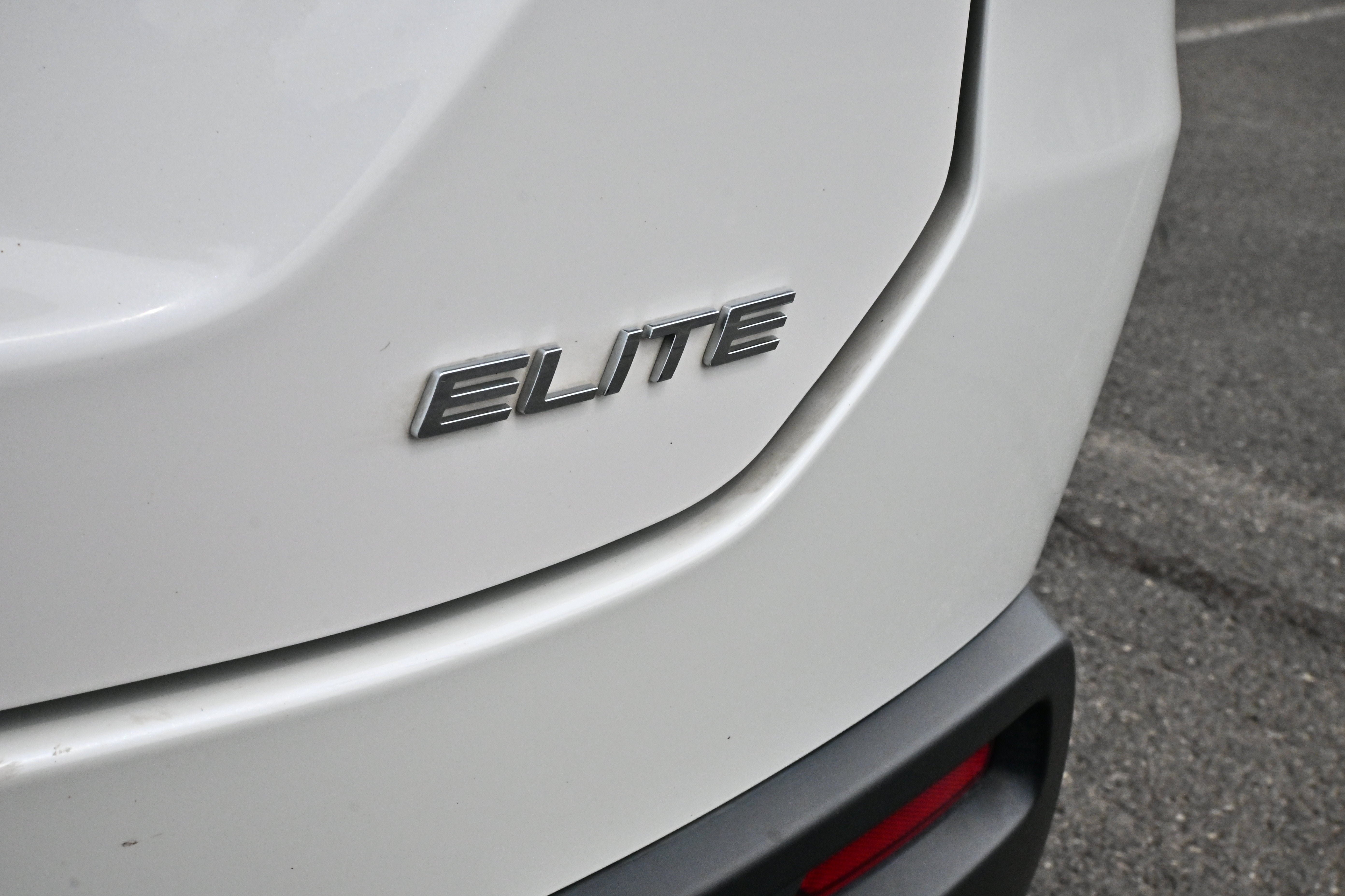 Used 2025 Honda Pilot Elite image 10