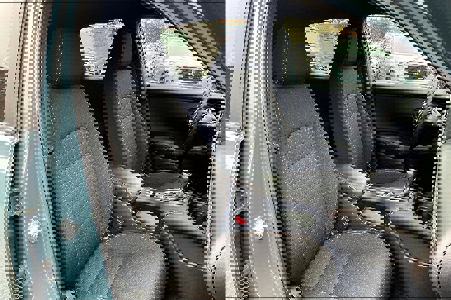 Used 2023 Honda HR-V Sport image 7