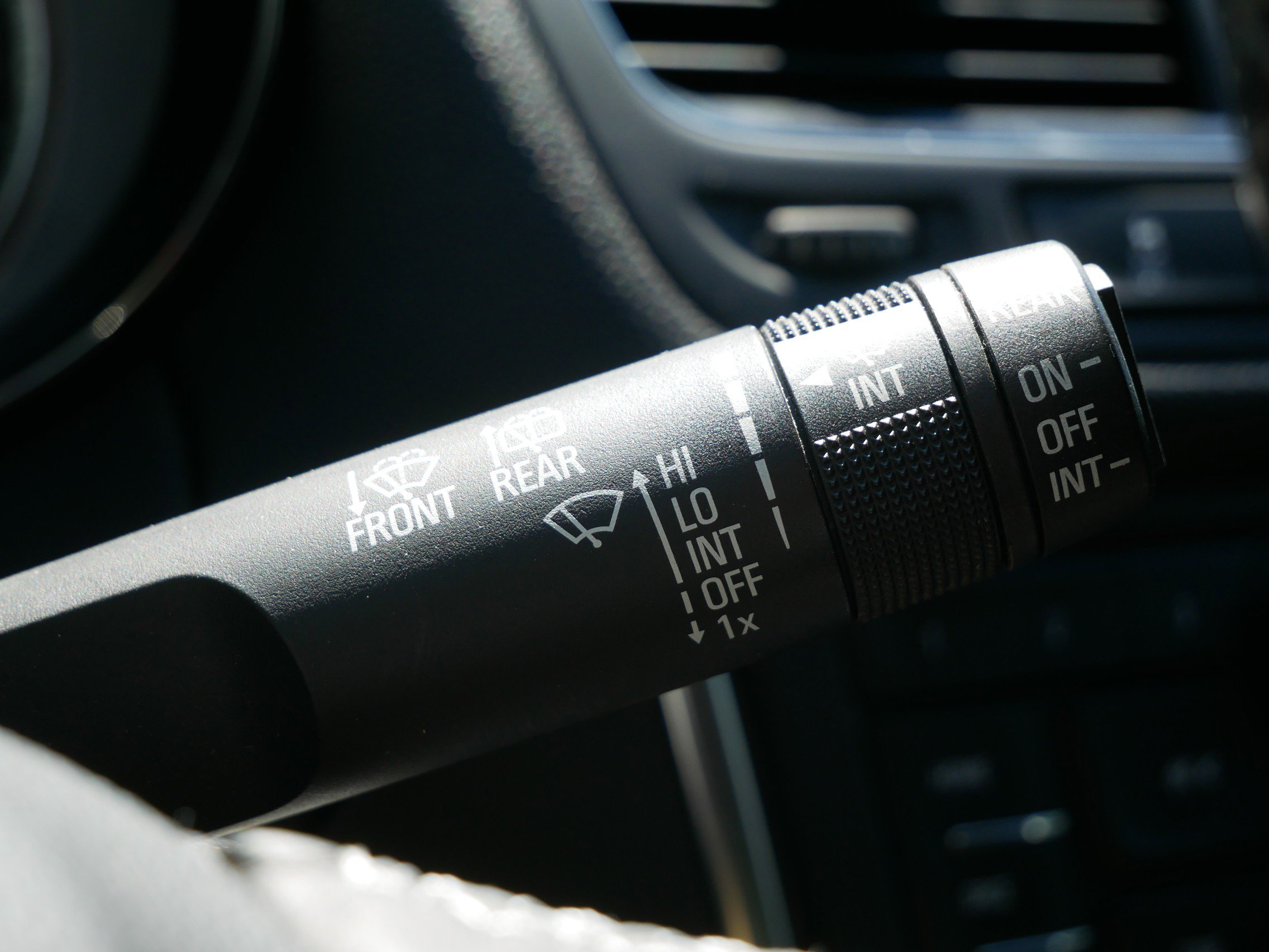 Used 2016 Buick Encore FWD image 27