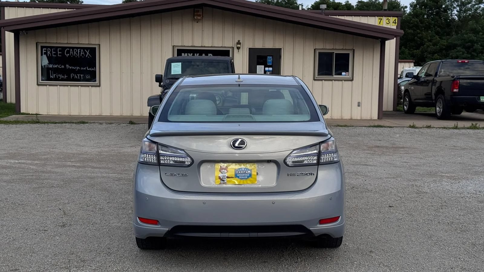 Used 2010 Lexus HS 250h Premium w/ Tech Pkg FWD image 12